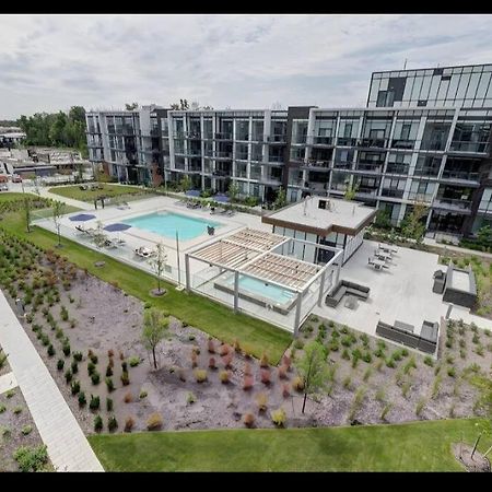 Cozy South View Suite Overlooking The Nature Trail Innisfil エクステリア 写真